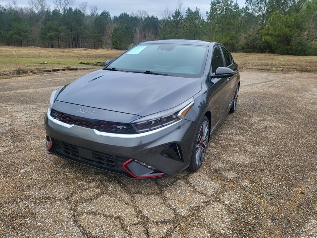 Used 2023 Kia Forte GT w/ GT2 Package image 3