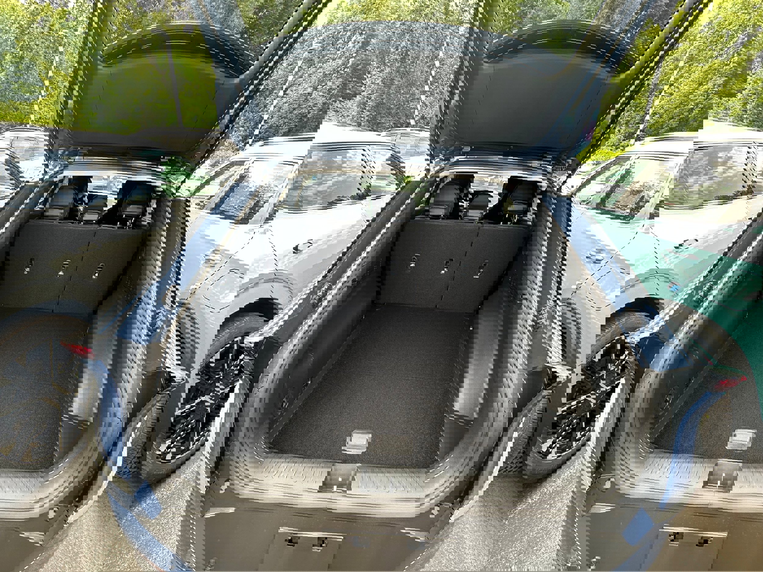 New 2025 Kia EV6 Light w/ Light LR Technology Package image 10