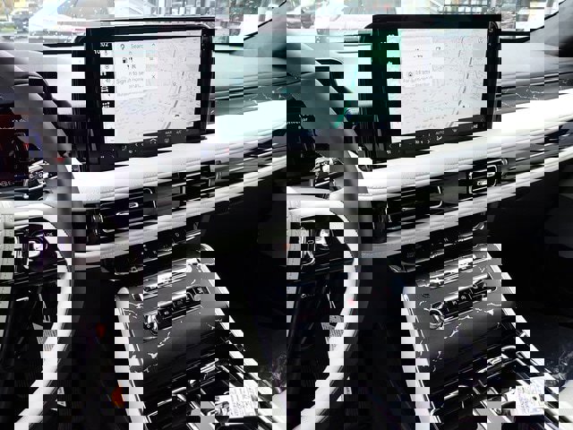 New 2026 Lincoln Aviator Black Label w/ Jet Appearance Package image 22