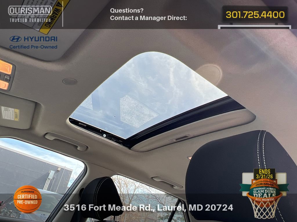 Certified 2025 Hyundai Venue SEL image 15