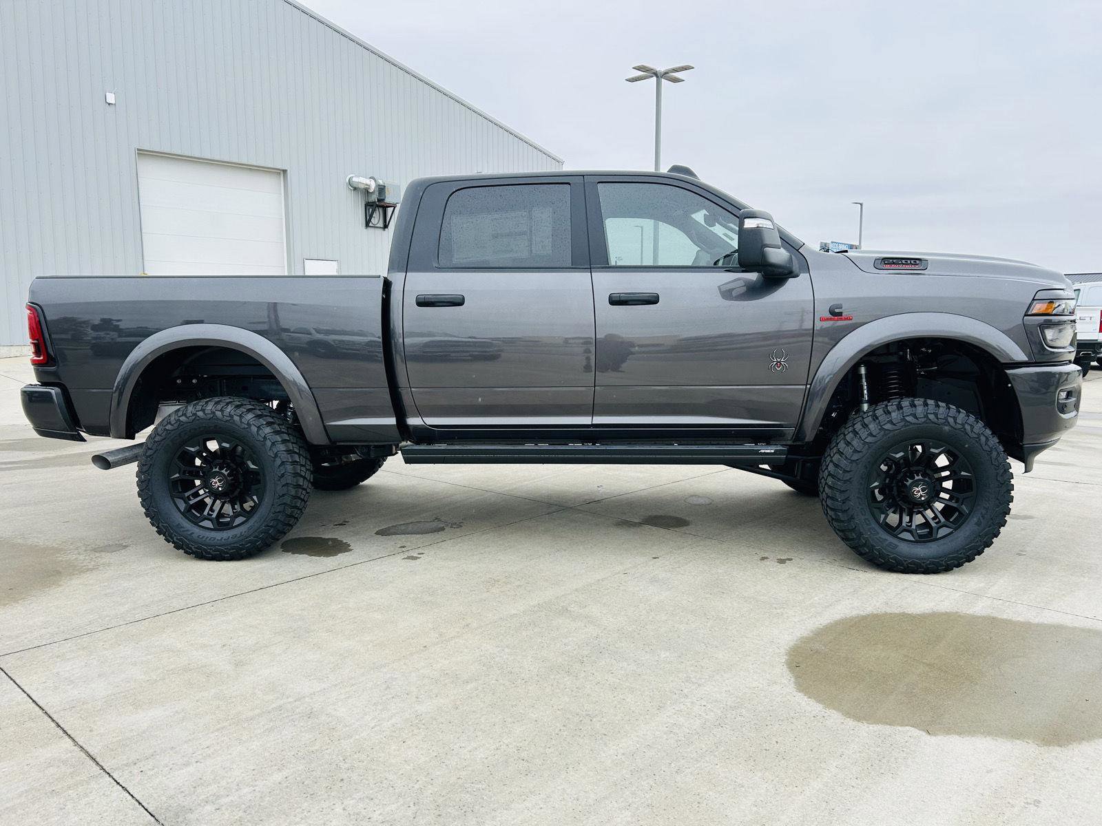 New 2025 RAM 2500 Big Horn image 37