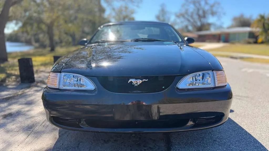 Used 1998 Ford Mustang GT RWD image 24