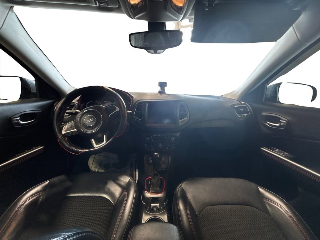Used 2018 Jeep Compass Trailhawk AWD/4WD image 22