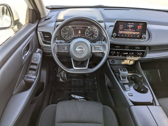 Certified 2024 Nissan Rogue SV image 18