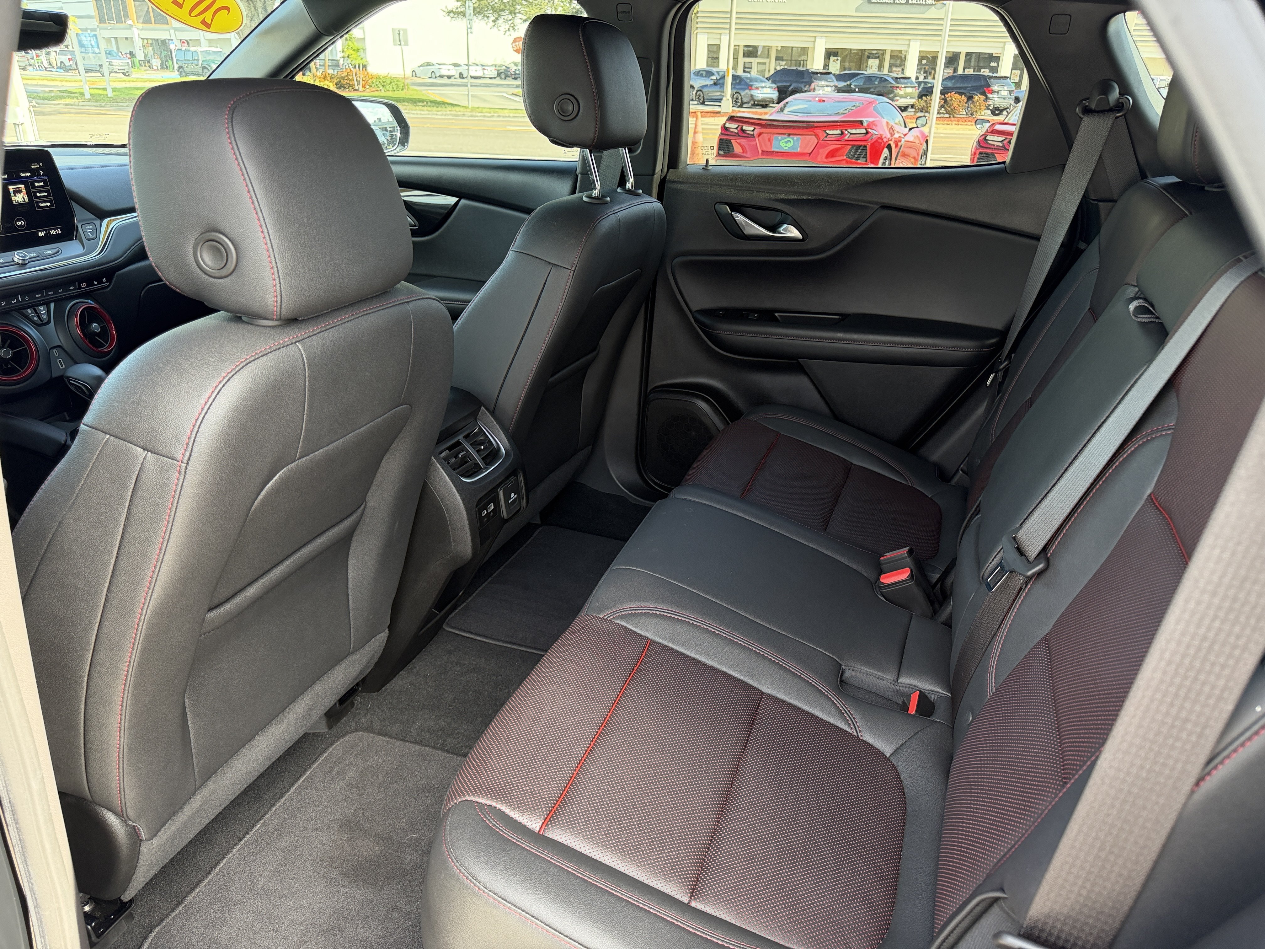 Certified 2024 Chevrolet Blazer RS w/ Driver Confidence II Package FWD image 18