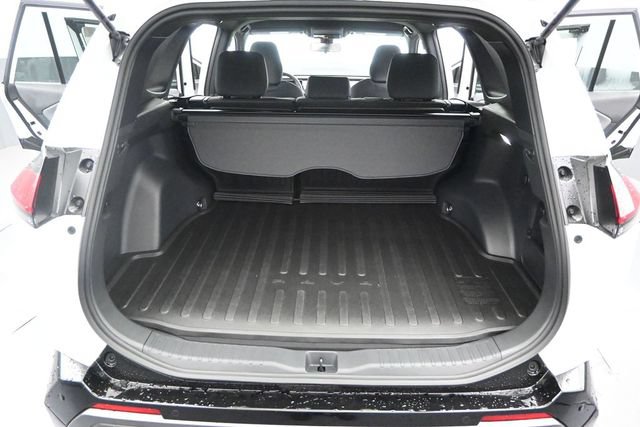 Used 2026 Toyota RAV4 SE AWD/4WD image 13