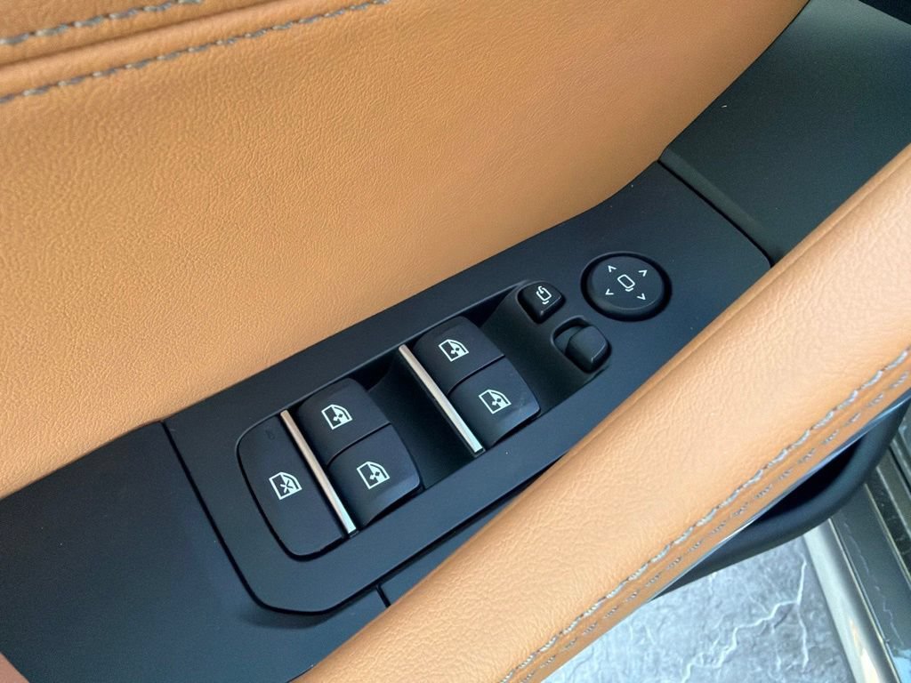 New 2026 BMW X6 xDrive40i w/ Climate Comfort Package AWD/4WD image 9