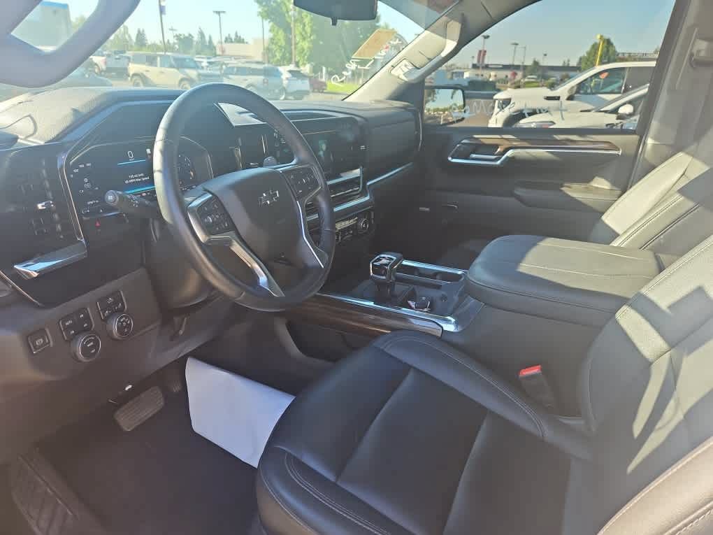Used 2023 Chevrolet Silverado 1500 RST w/ Convenience Package II AWD/4WD image 14