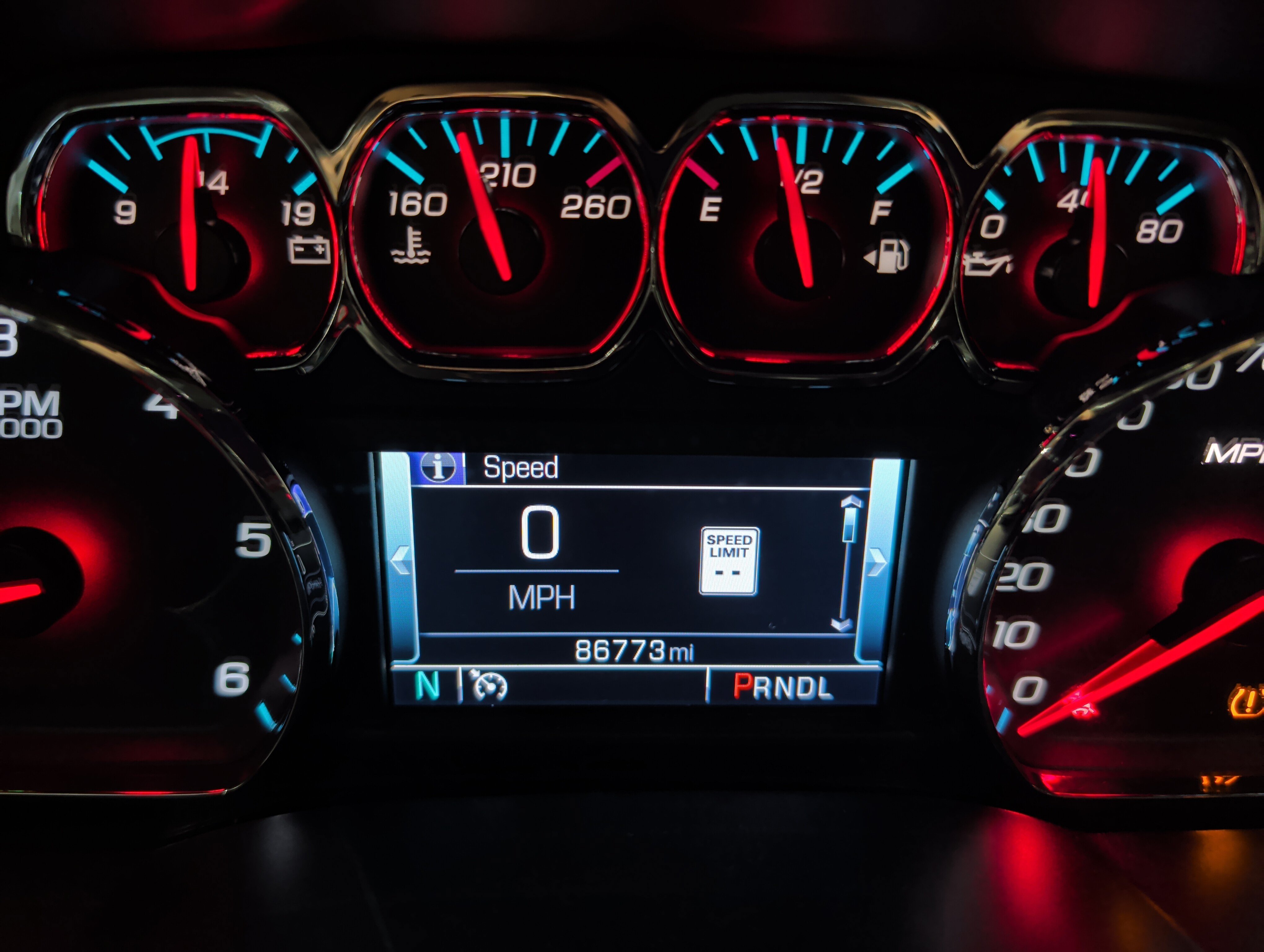 Used 2018 GMC Sierra 1500 SLE w/ Elevation Edition AWD/4WD image 8