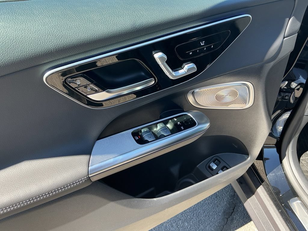 New 2026 Mercedes-Benz GLC 350e 4MATIC image 15
