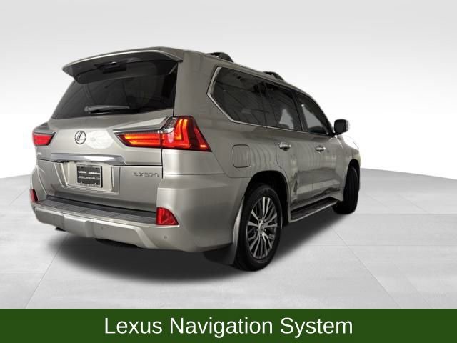 Used 2018 Lexus LX 570 4WD image 7