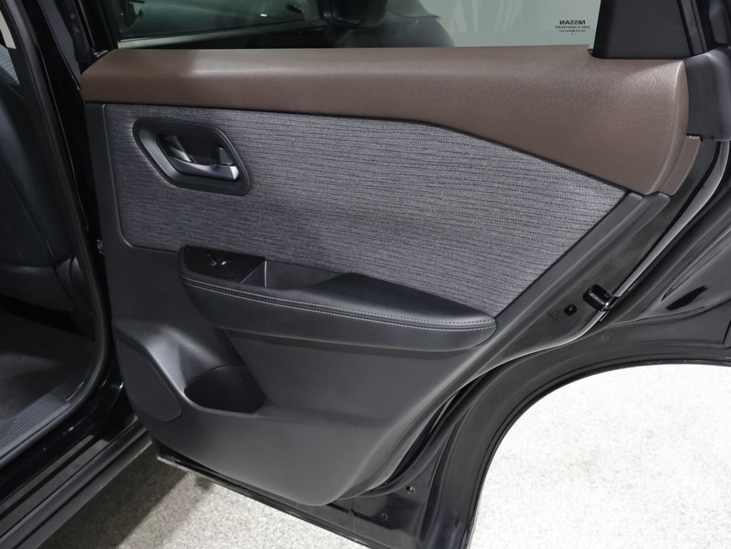 Used 2023 Nissan Rogue SV AWD/4WD image 22