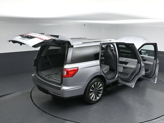 Used 2020 Lincoln Navigator Reserve w/ Luxury Package AWD/4WD image 61