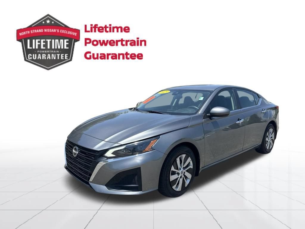 Certified 2023 Nissan Altima 2.5 S FWD image 3