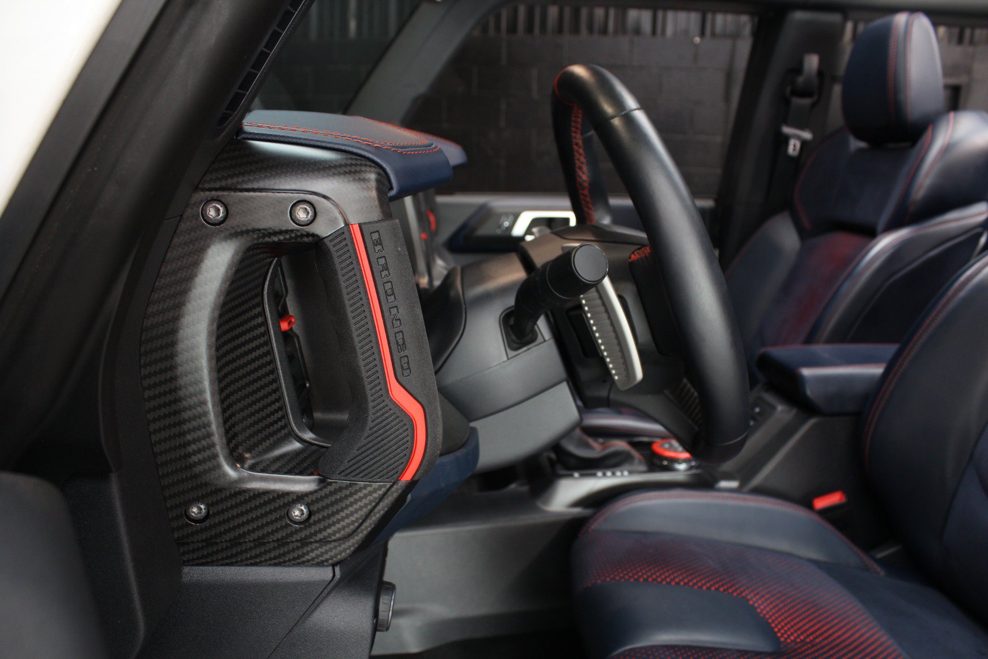 Used 2024 Ford Bronco Raptor w/ Interior Carbon Fiber Pack 6 AWD/4WD image 39