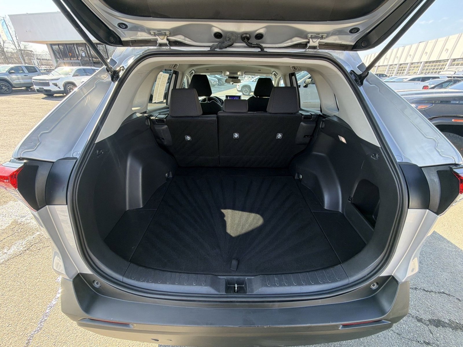 Used 2024 Toyota RAV4 LE image 24