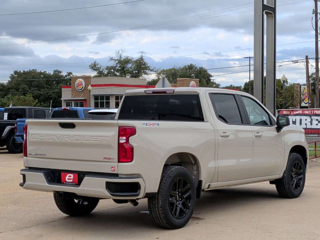 New 2026 Chevrolet Silverado 1500 RST AWD/4WD image 8