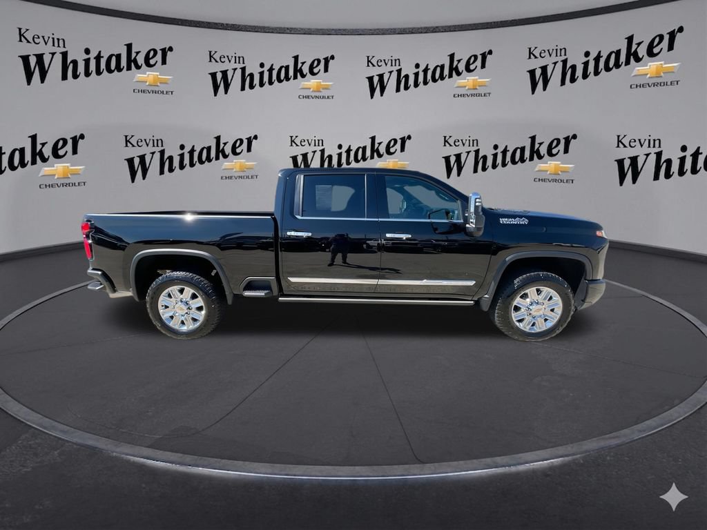 Certified 2025 Chevrolet Silverado 2500 High Country w/ High Country Premium Package AWD/4WD image 10