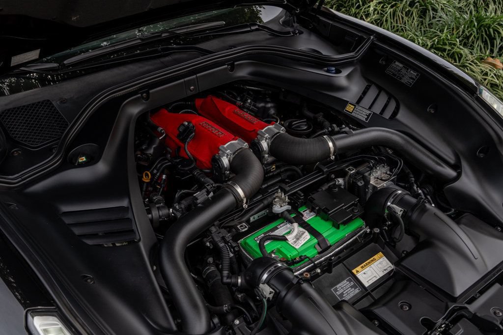 Used 2015 Ferrari California T RWD image 28