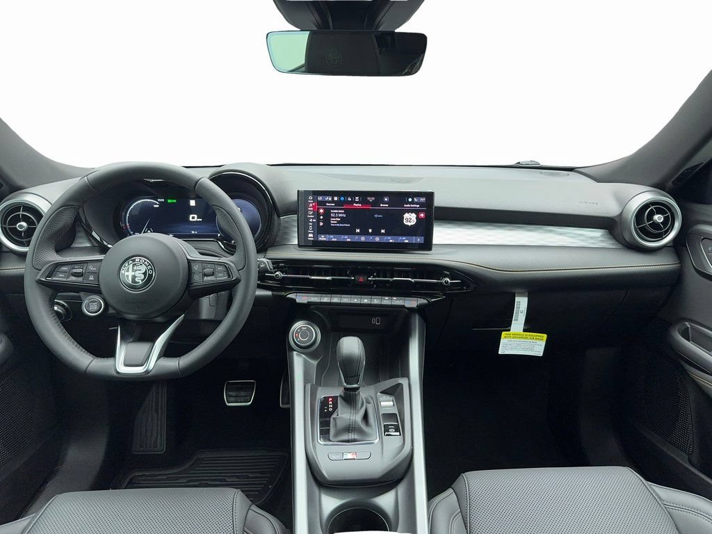New 2025 Alfa Romeo Tonale w/ Premium Package AWD/4WD image 15