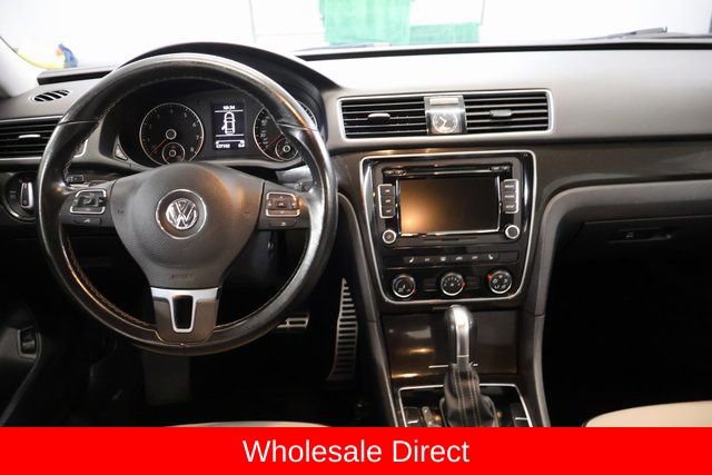 Used 2015 Volkswagen Passat 1.8T Sport image 13