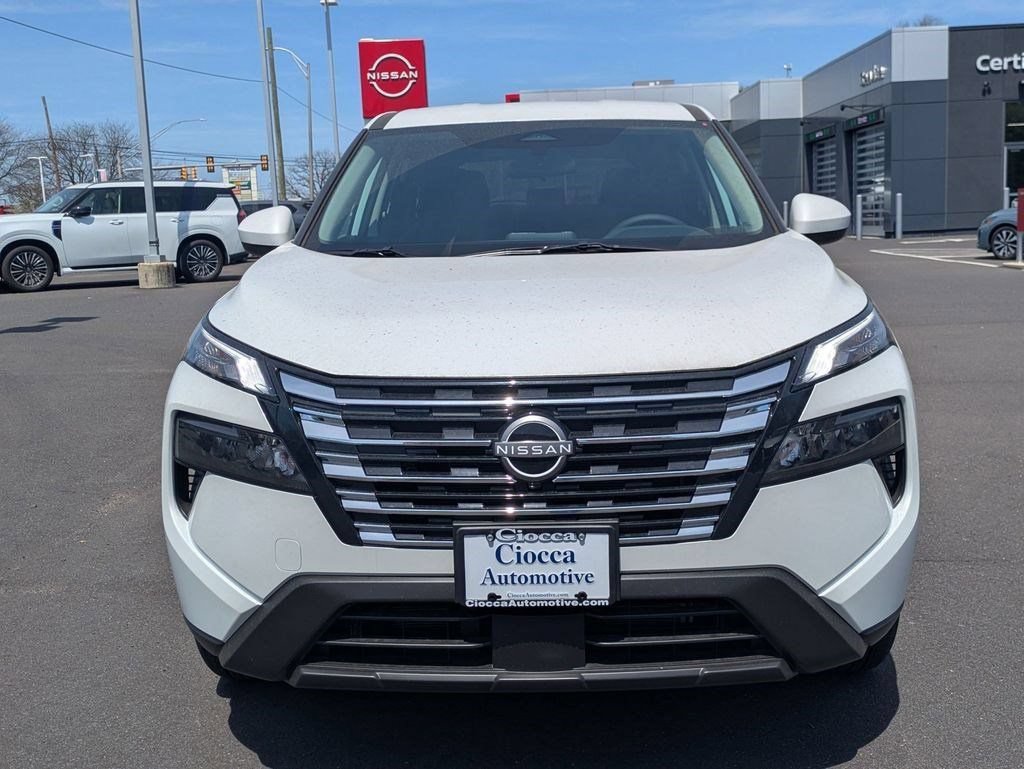 New 2025 Nissan Rogue SV AWD/4WD image 33