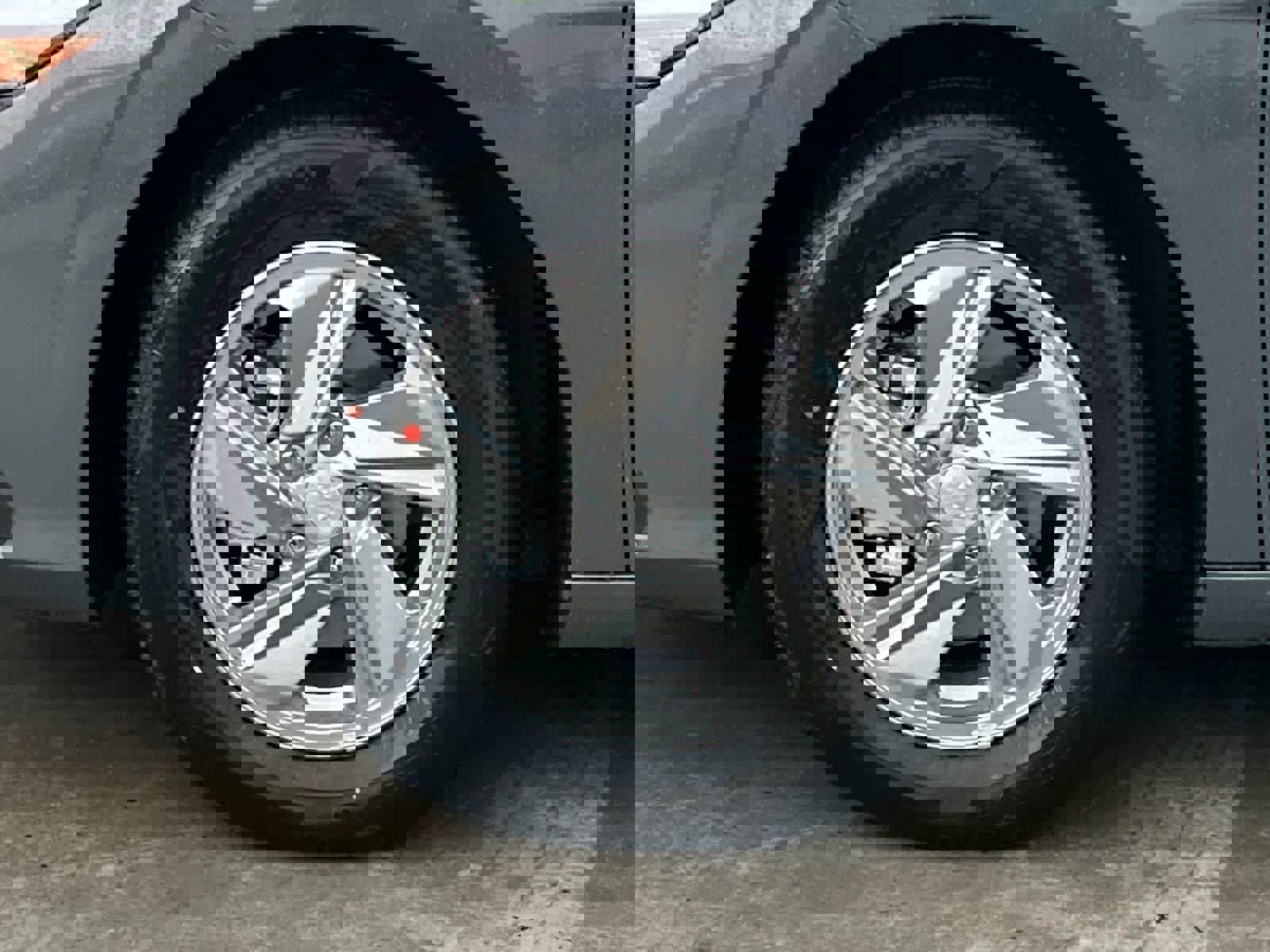 New 2026 Hyundai Elantra SE image 23