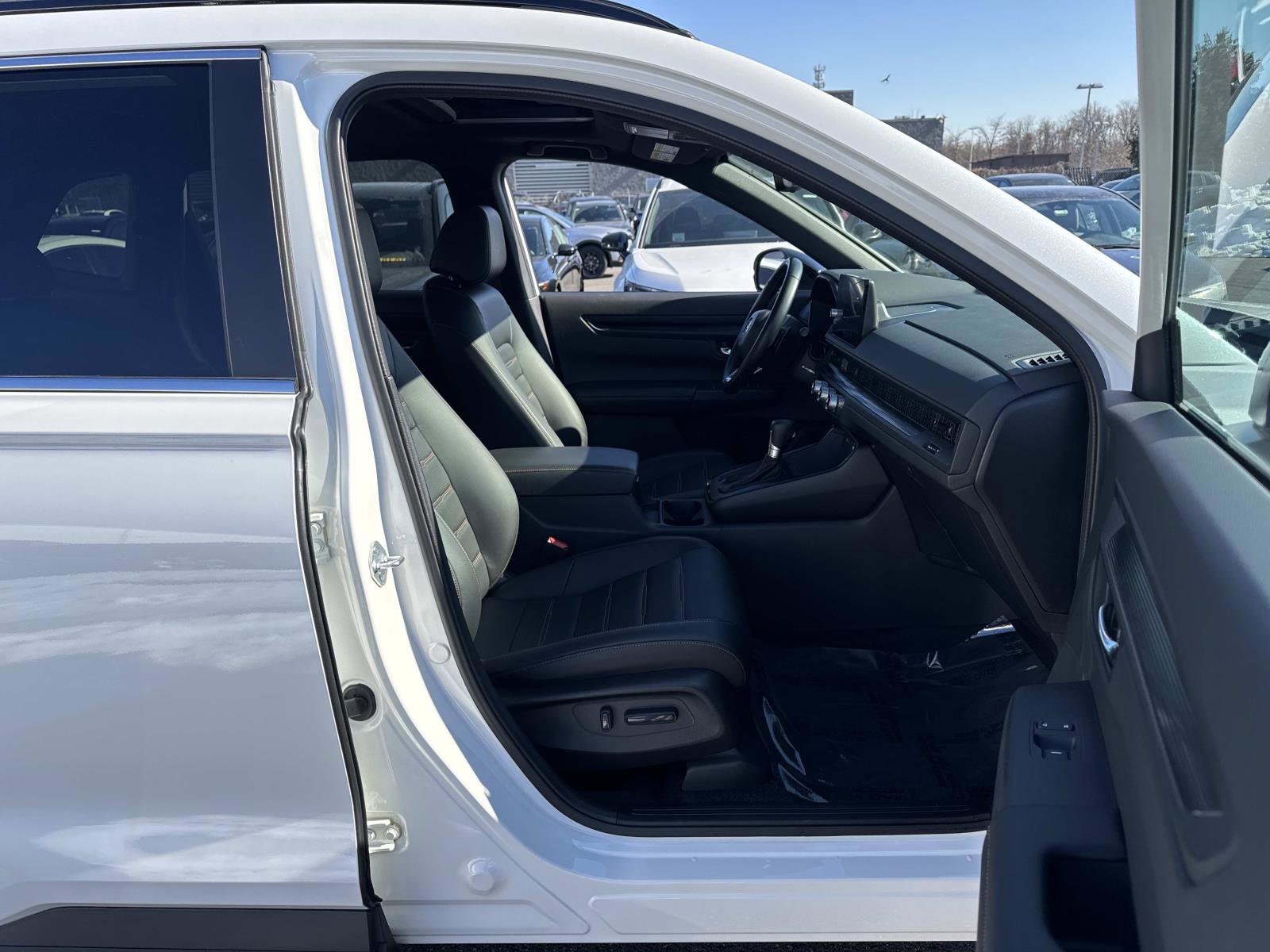 Certified 2025 Honda CR-V Sport-L image 15
