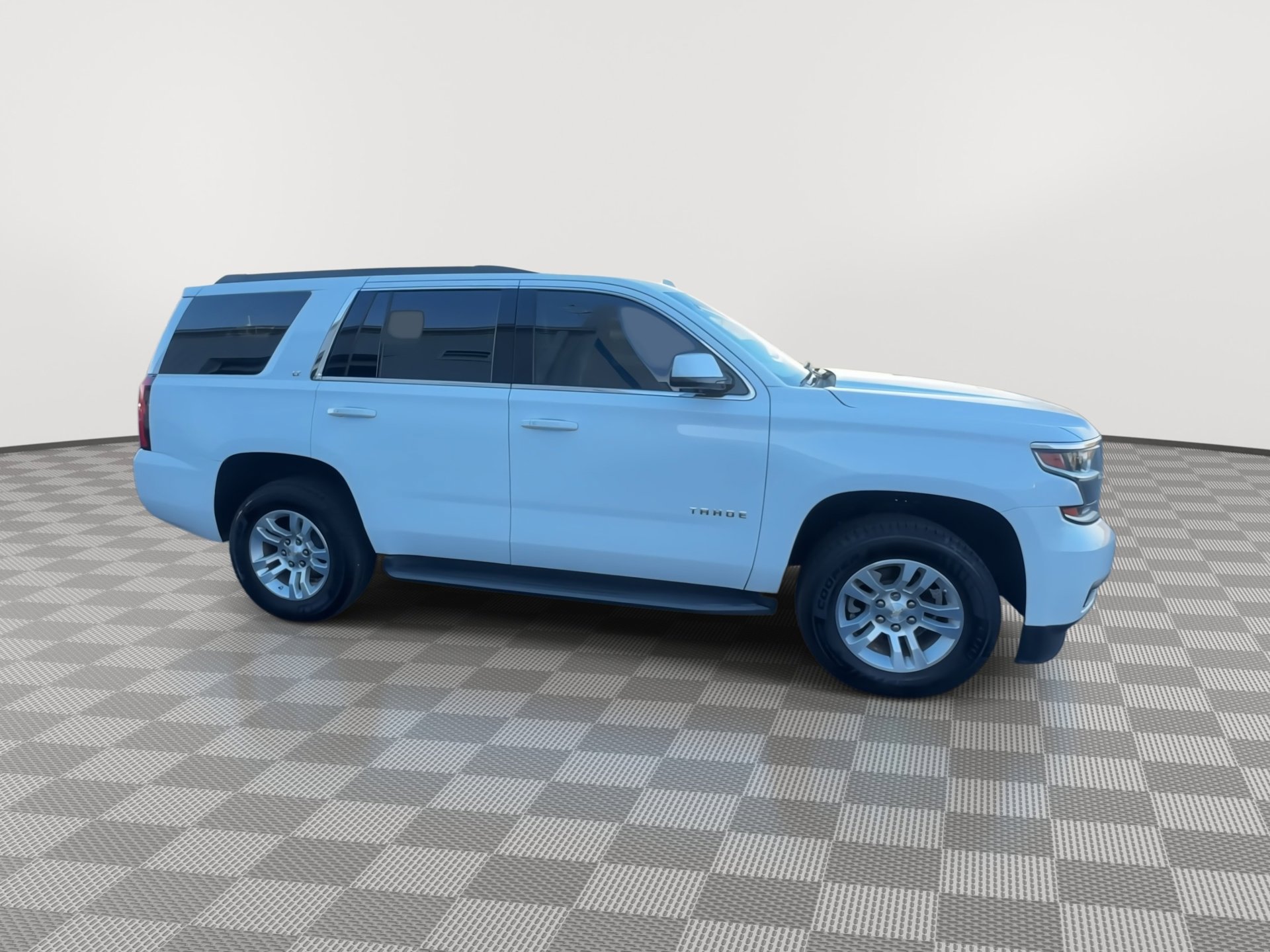 Used 2018 Chevrolet Tahoe LT w/ Luxury Package video 2