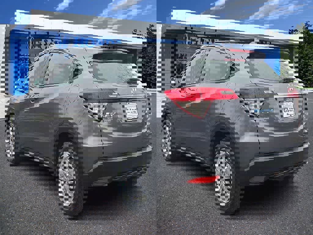 Certified 2021 Honda HR-V LX image 22