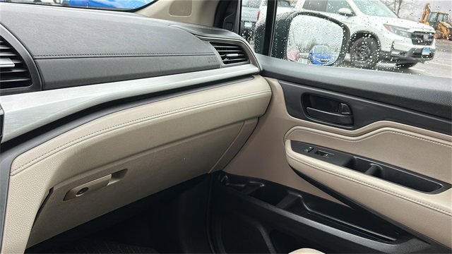 Used 2023 Honda Odyssey EX-L image 18