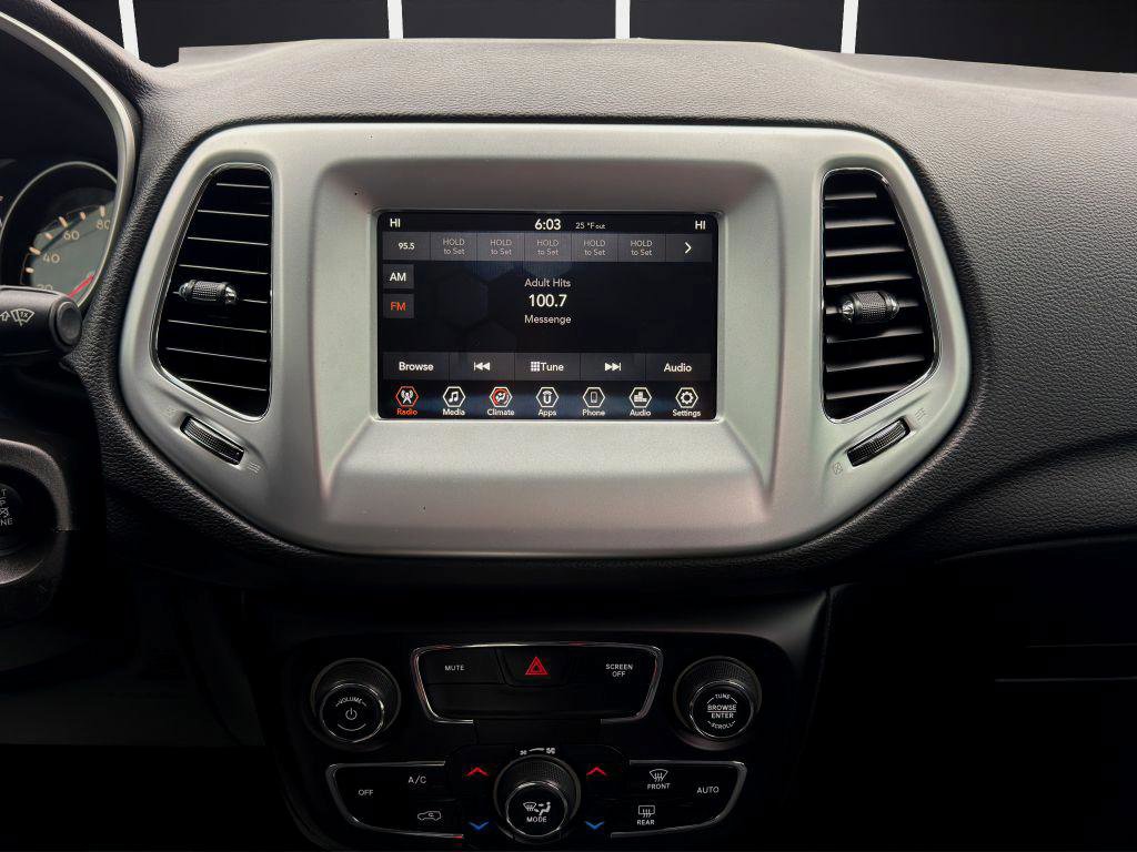 Used 2019 Jeep Compass Sport image 17