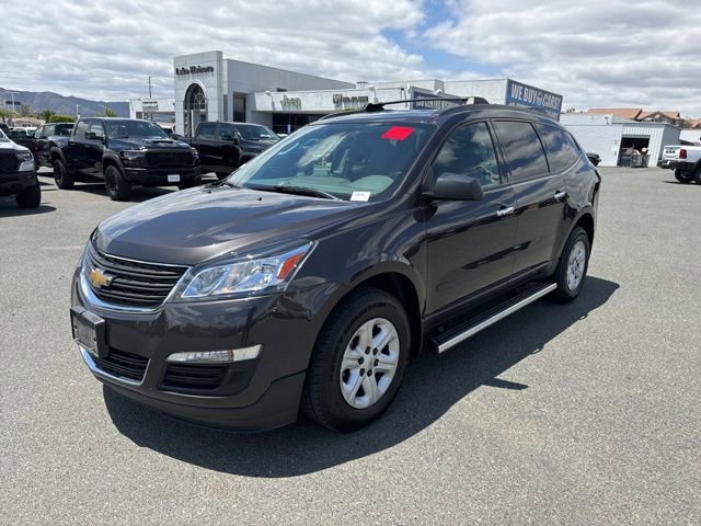 Used 2017 Chevrolet Traverse LS w/ LPO, 'HIT The Road' Package FWD image 2