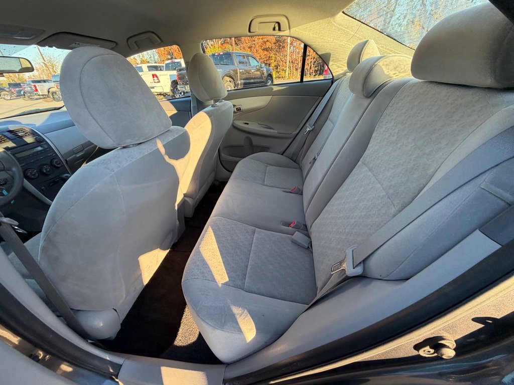 Used 2009 Toyota Corolla LE w/ All Weather Guard Pkg FWD image 42