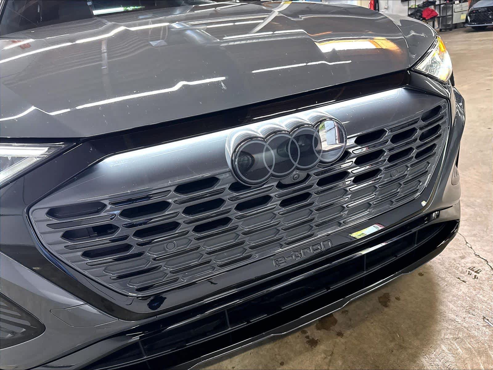 Certified 2024 Audi Q8 e-tron Prestige w/ Prestige Package AWD/4WD image 32