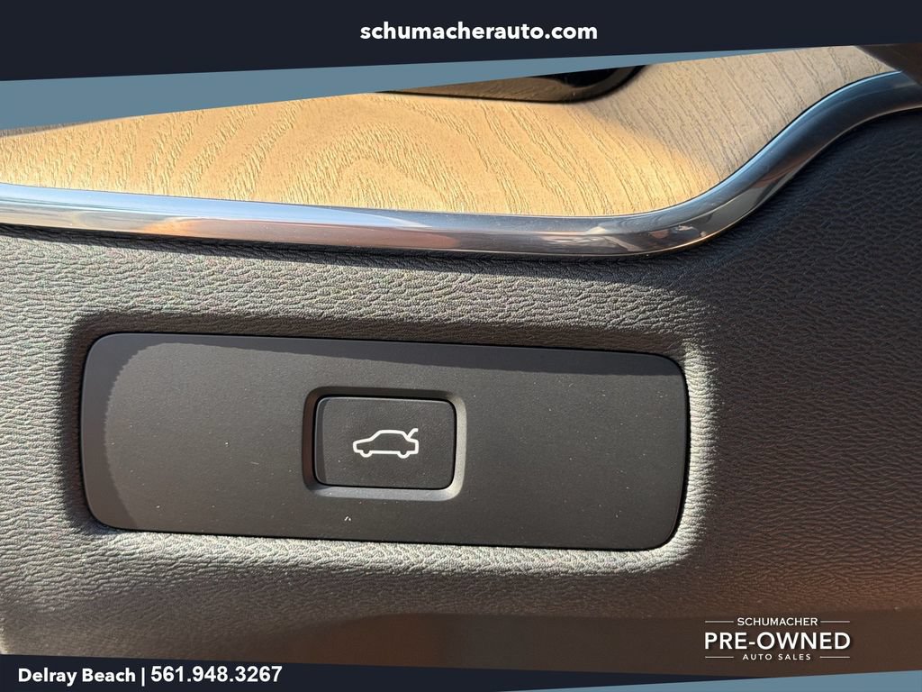Used 2026 Volvo XC60 B5 Plus w/ Protection Package Premier AWD/4WD image 27