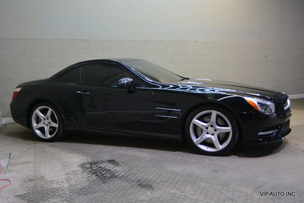 Used 2013 Mercedes-Benz SL 550 image 32
