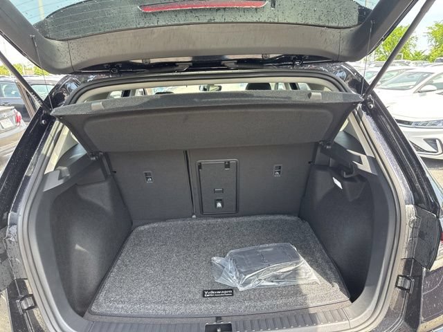 New 2026 Volkswagen Taos SEL AWD/4WD image 16