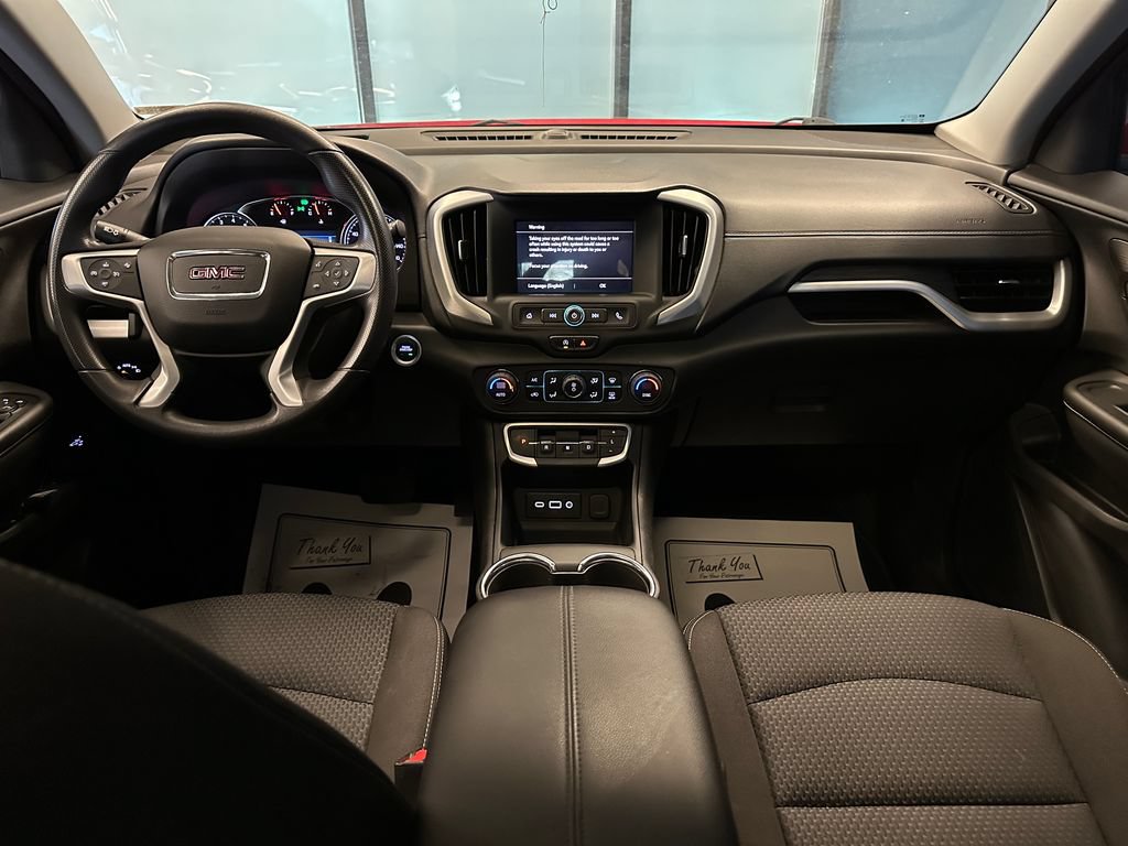 Used 2024 GMC Terrain SLE w/ Driver Convenience Package AWD/4WD image 9