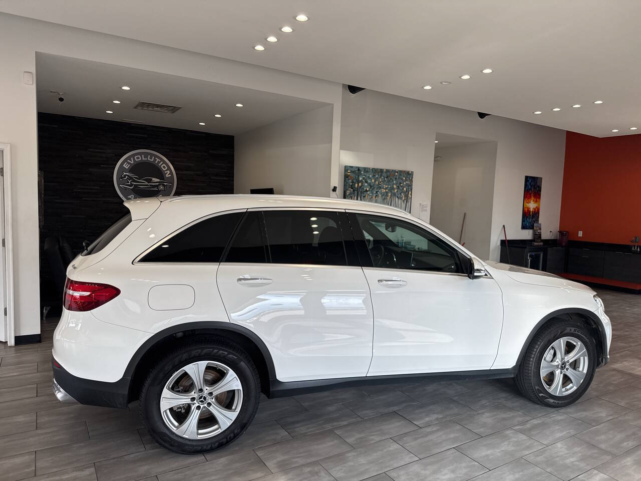 Used 2018 Mercedes-Benz GLC 300 4MATIC w/ Premium Package image 15