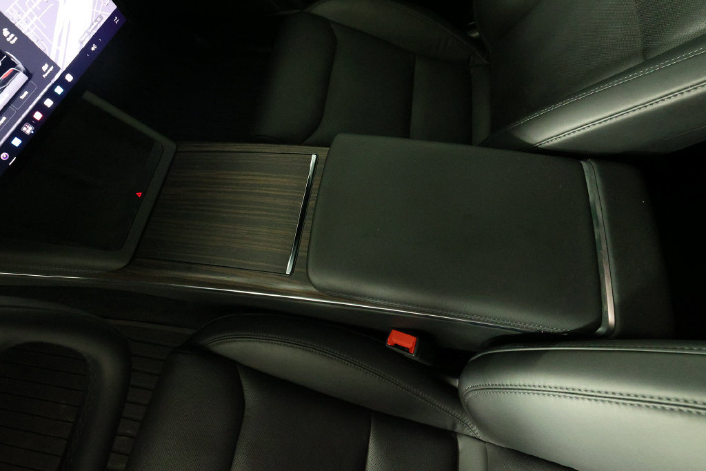Used 2023 Tesla Model X AWD/4WD image 38