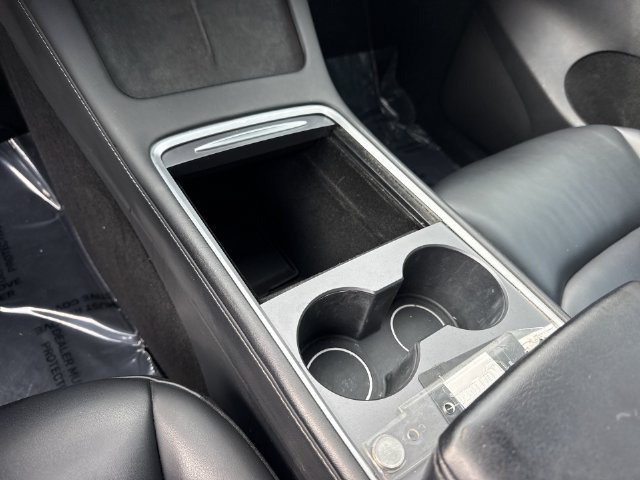 Used 2023 Tesla Model Y Long Range AWD/4WD image 21