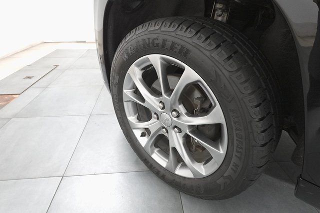 Used 2021 Jeep Grand Cherokee Summit w/ Platinum Series Group image 35
