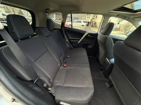 Used 2017 Toyota RAV4 XLE image 28