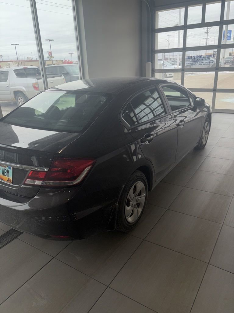 Used 2013 Honda Civic LX image 3