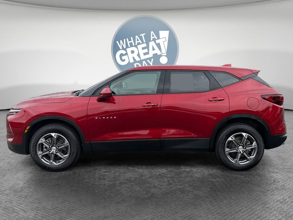 Certified 2025 Chevrolet Blazer LT AWD/4WD image 7