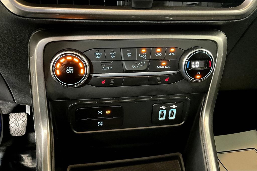 Used 2021 Ford EcoSport SE image 32