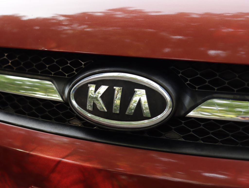 Used 2009 Kia Sportage LX FWD image 29