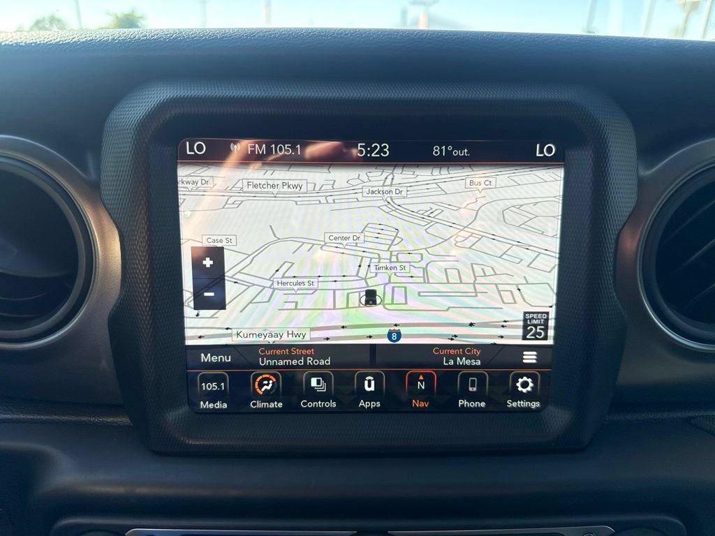 Certified 2023 Jeep Gladiator Sport AWD/4WD image 19