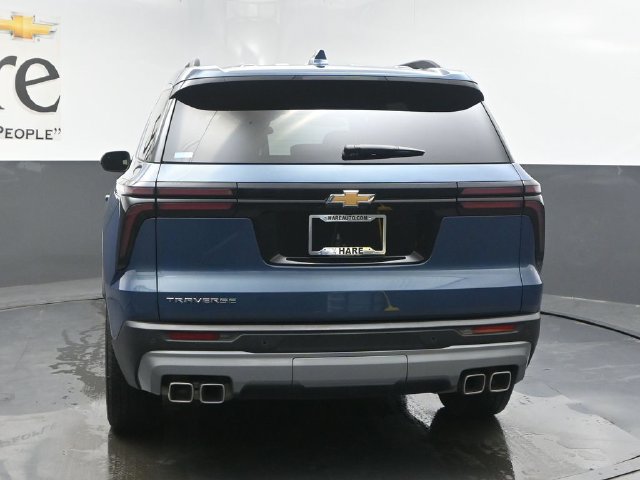 Used 2025 Chevrolet Traverse LT FWD image 42